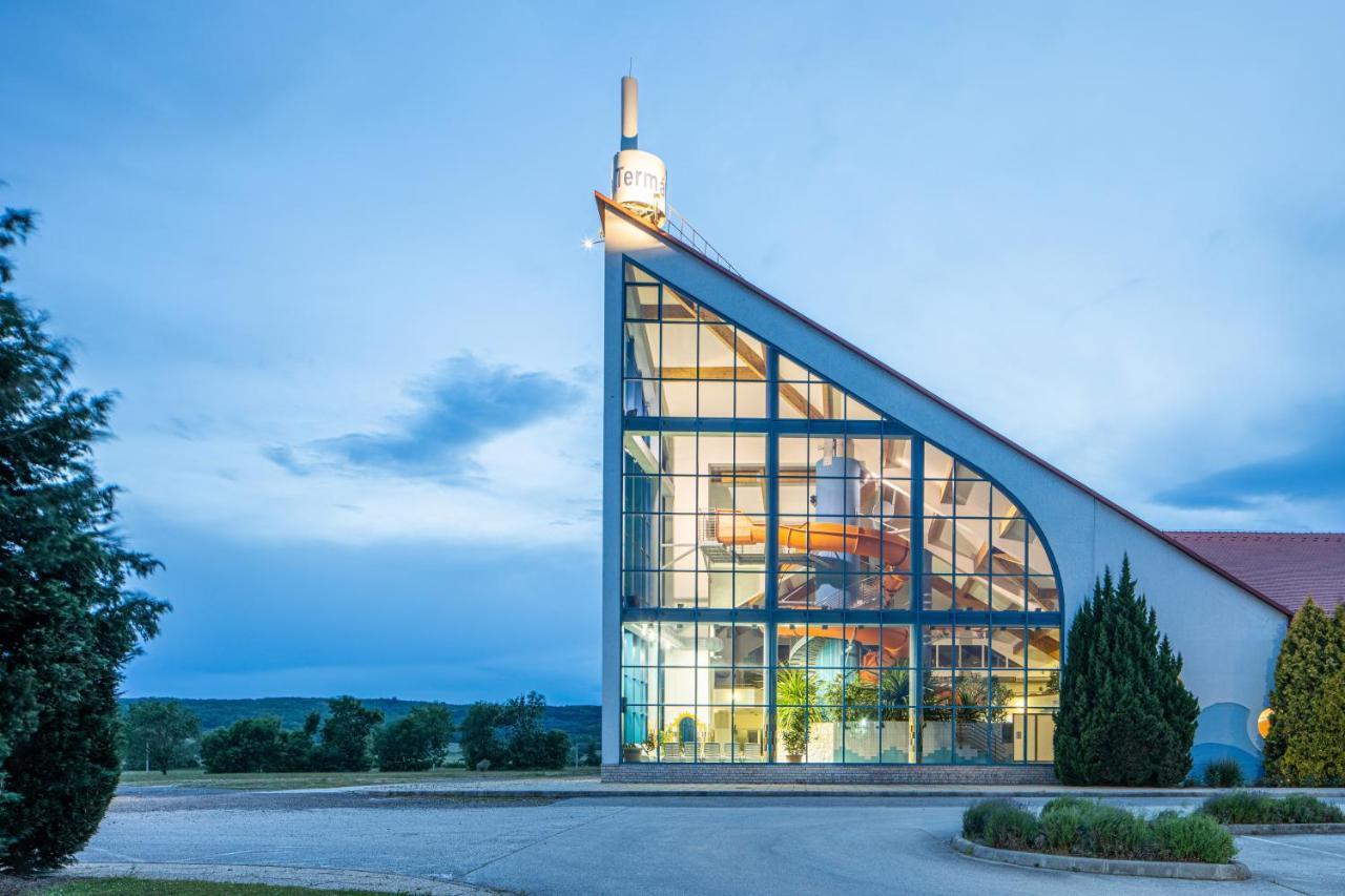 Kehida Termál Resort&Spa Kehidakustany Bagian luar foto