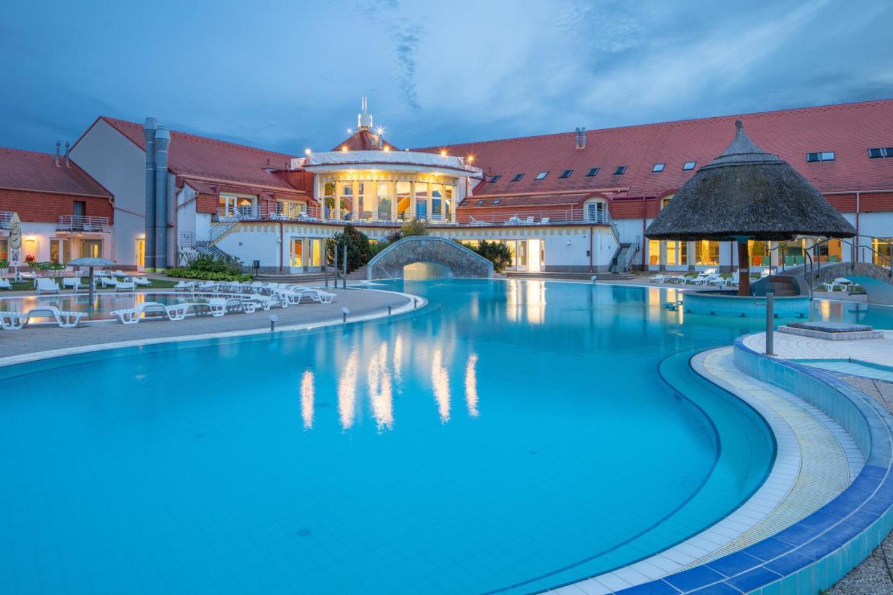 Kehida Termál Resort&Spa Kehidakustany Bagian luar foto