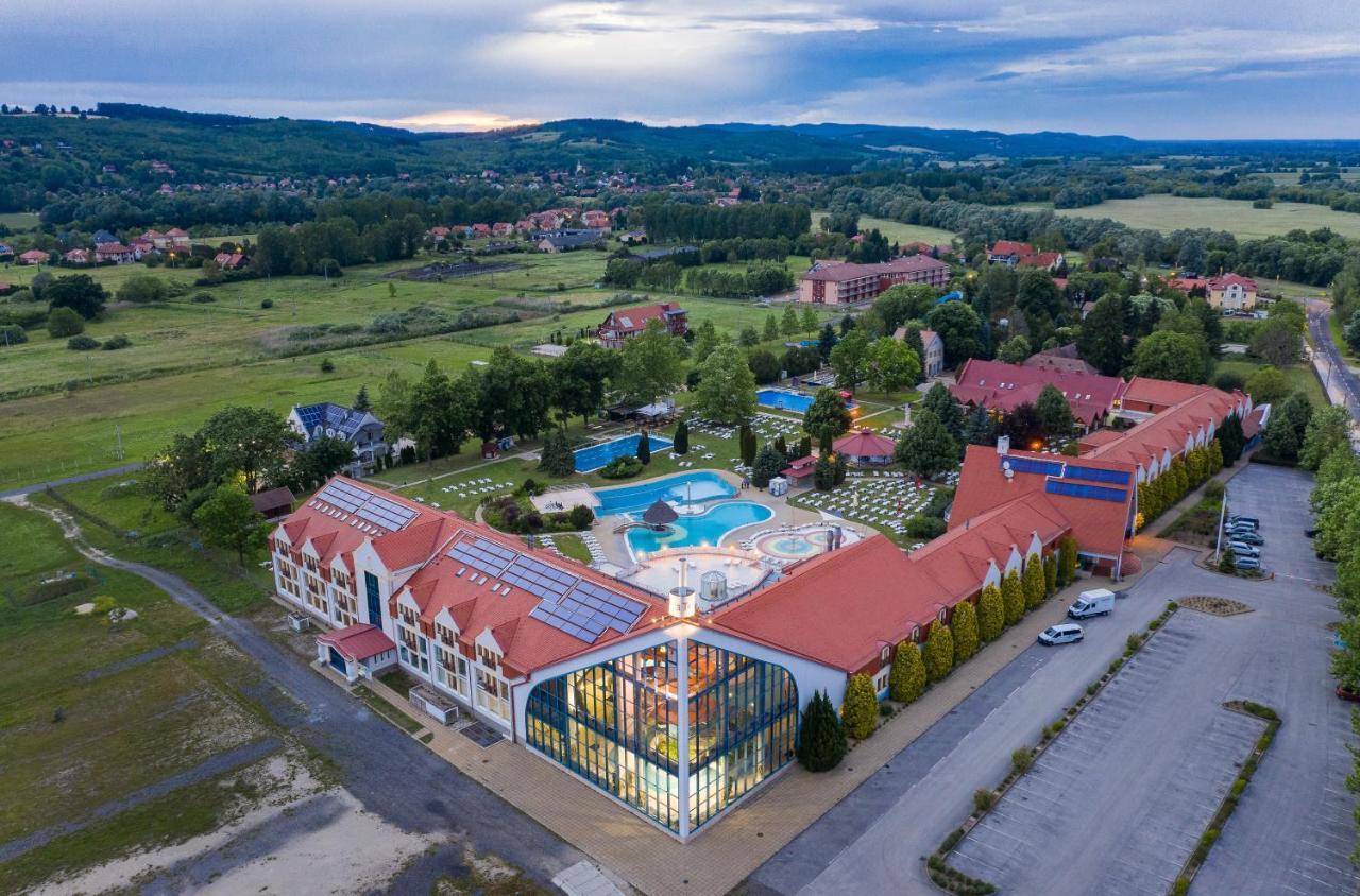 Kehida Termál Resort&Spa Kehidakustany Bagian luar foto