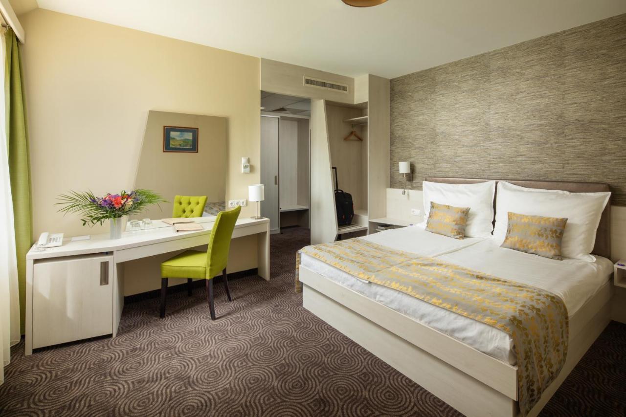 Kehida Termál Resort&Spa Kehidakustany Bagian luar foto