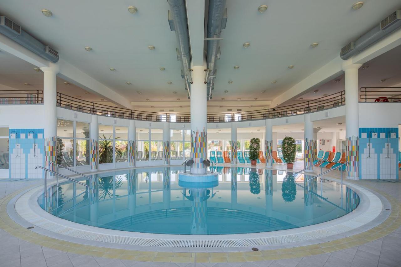 Kehida Termál Resort&Spa Kehidakustany Bagian luar foto