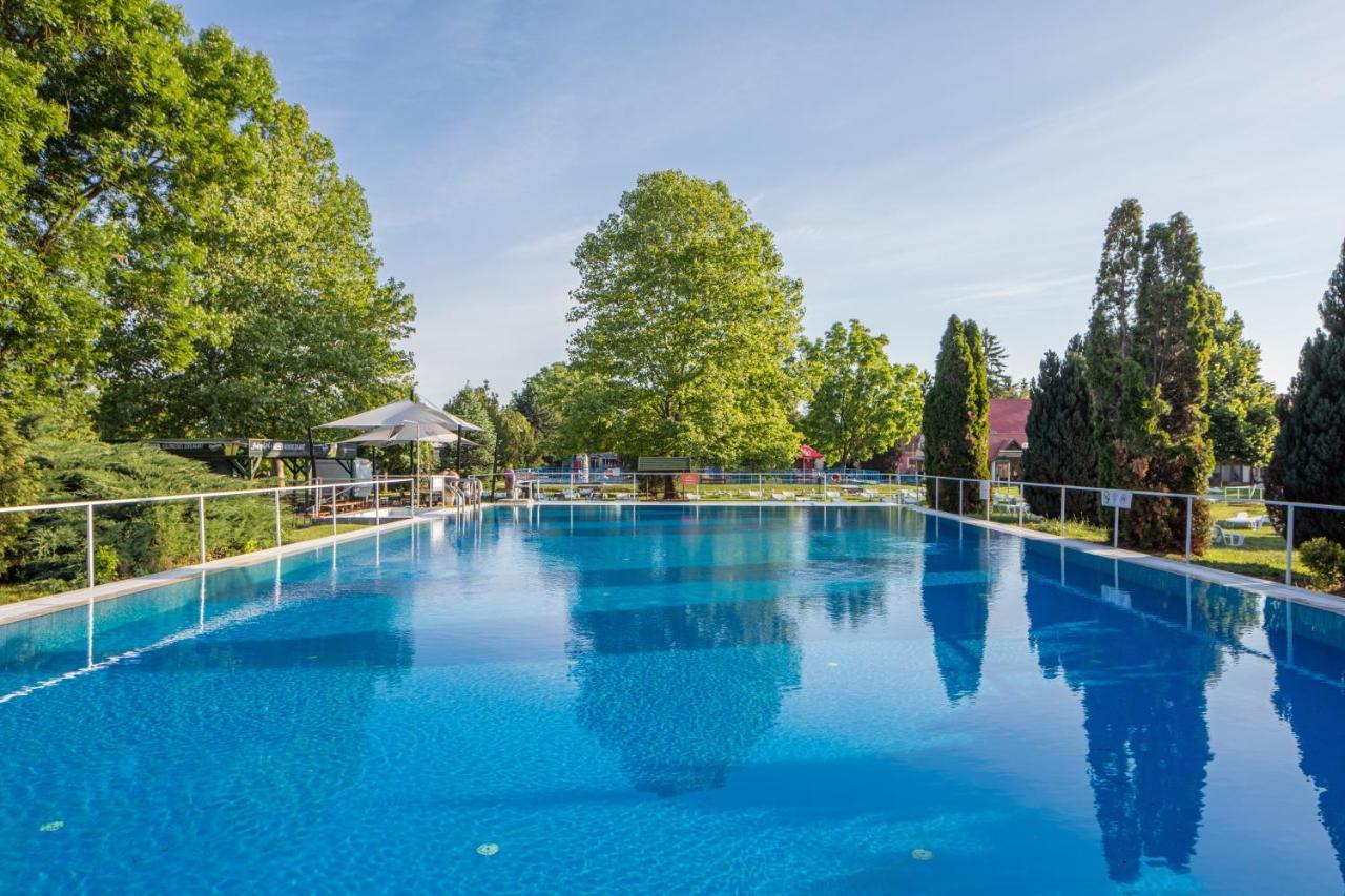 Kehida Termál Resort&Spa Kehidakustany Bagian luar foto